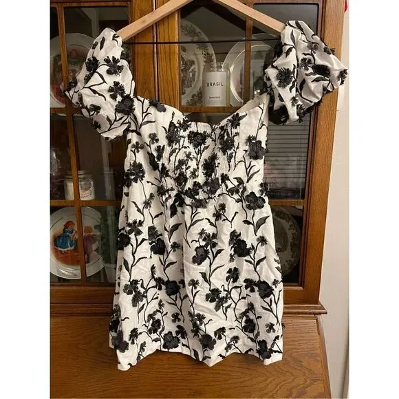 Anthropologie - Sabrina Puff-Sleeve Applique Mini Dress size 12 - Picture 12 of 15